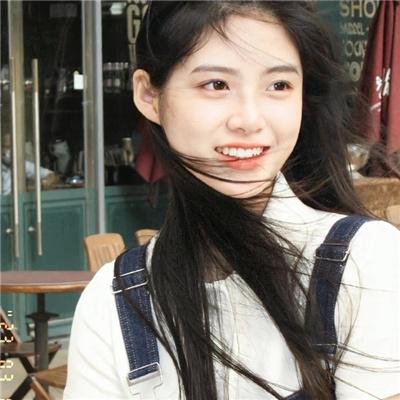 冰属性男子与酷酷女同事